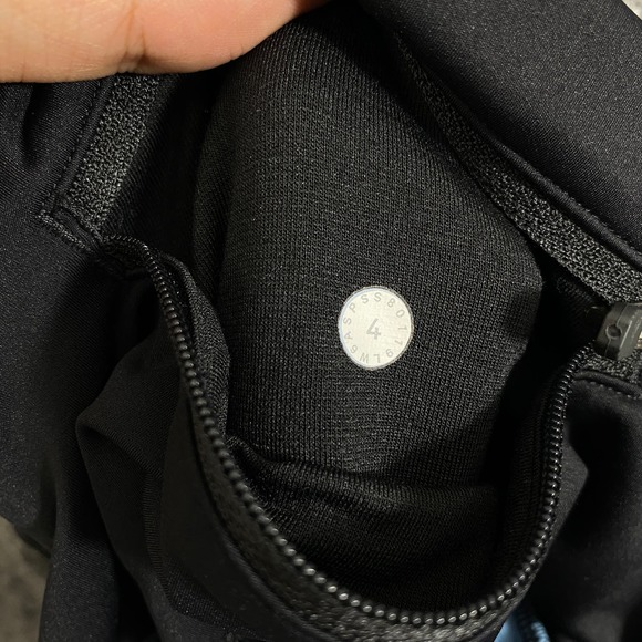 Lululemon Leggings 4 Black Blue Zip The Line Crop High Rise Capri Workout - Picture 7 of 16